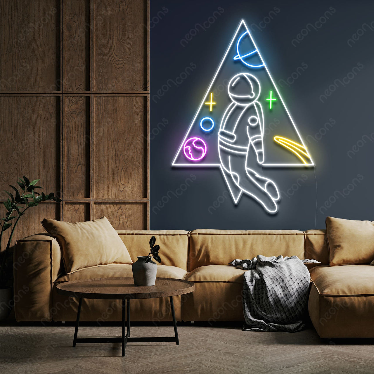 "Spaceman Triangle" LED Neon by Neon Icons